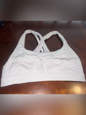 Lululemon stash it bra